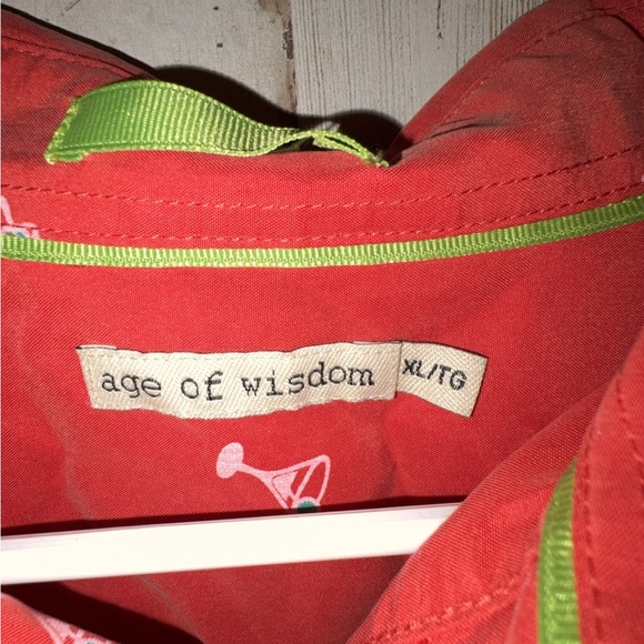 Age of Wisdom Men’s Button Up Shirt XL Red Martini Glass Short Sleeve Casual - Picture 2 of 3